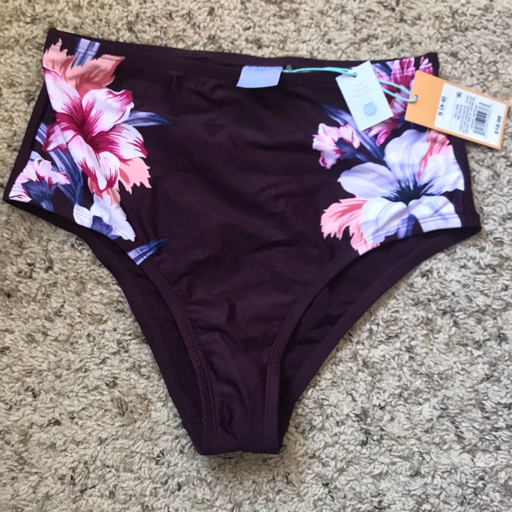 !NWT! High-Waisted Bikini Bottoms, size small (4-6)